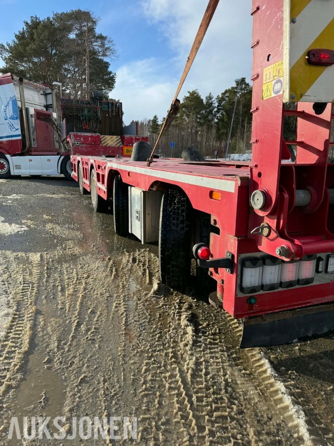 2022 Istrail Maskinsemi. Godt utstyrt henger. 