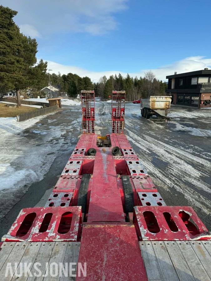 2022 Istrail Maskinsemi. Godt utstyrt henger. 