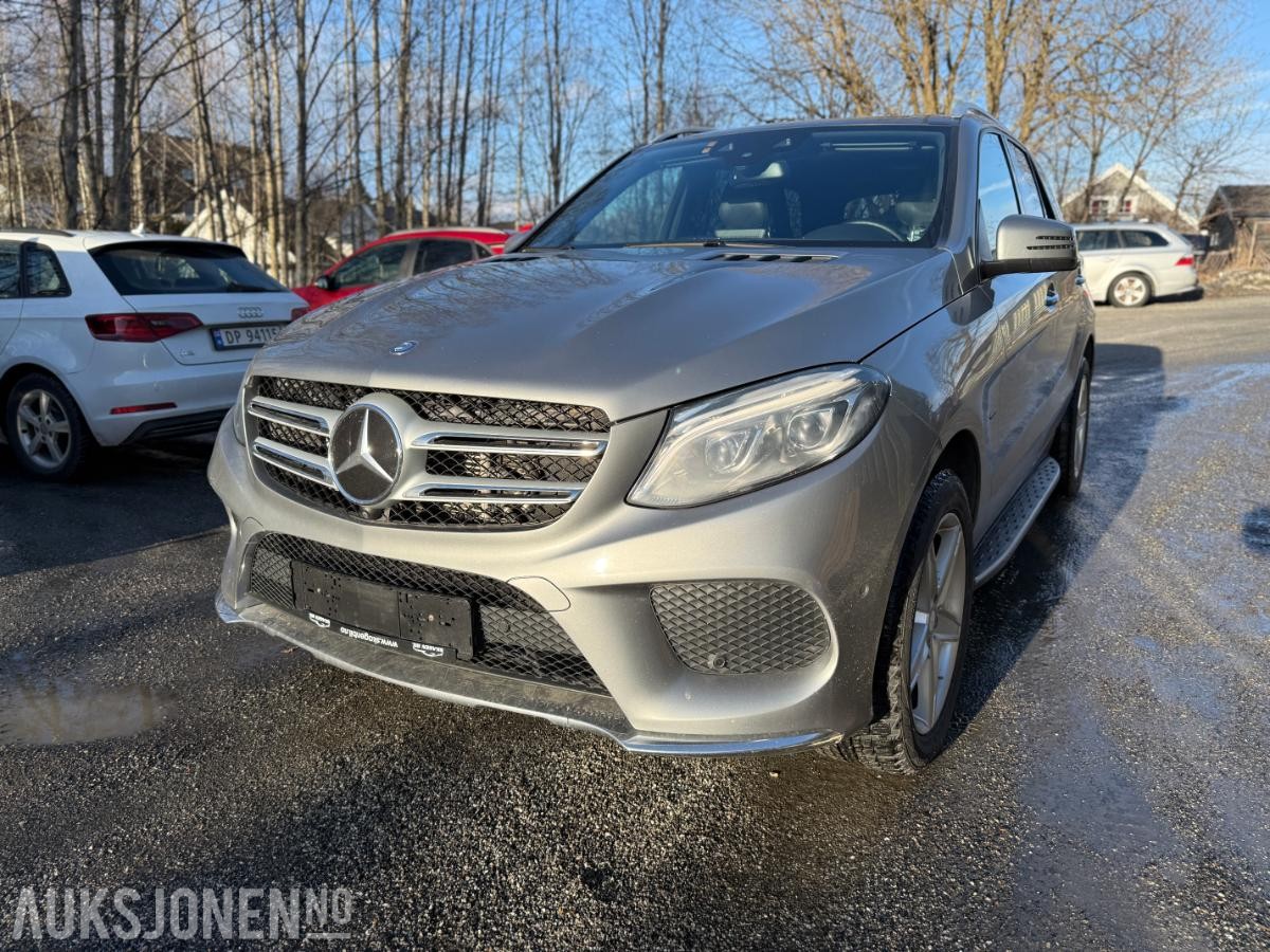 2016 MERCEDES-BENZ GLE 500E 4MATIC | AMG LINE | PANORAMA | 360 KAMERA 