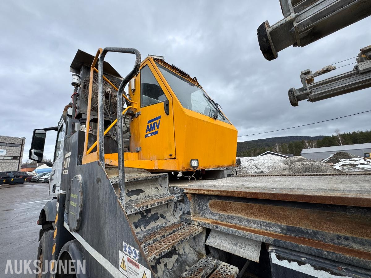 2017 Mercedes-Benz Arocs 8x4 bolterigg 2 armer / nylig EU-godkjent