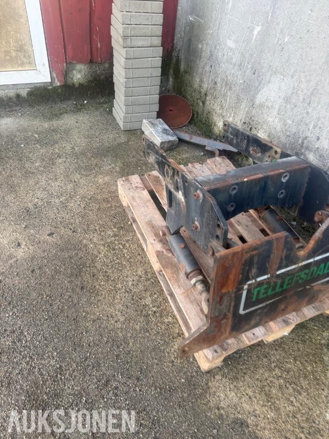 2020 Tellefsdal Brøyteplate - til John Deere 6130R