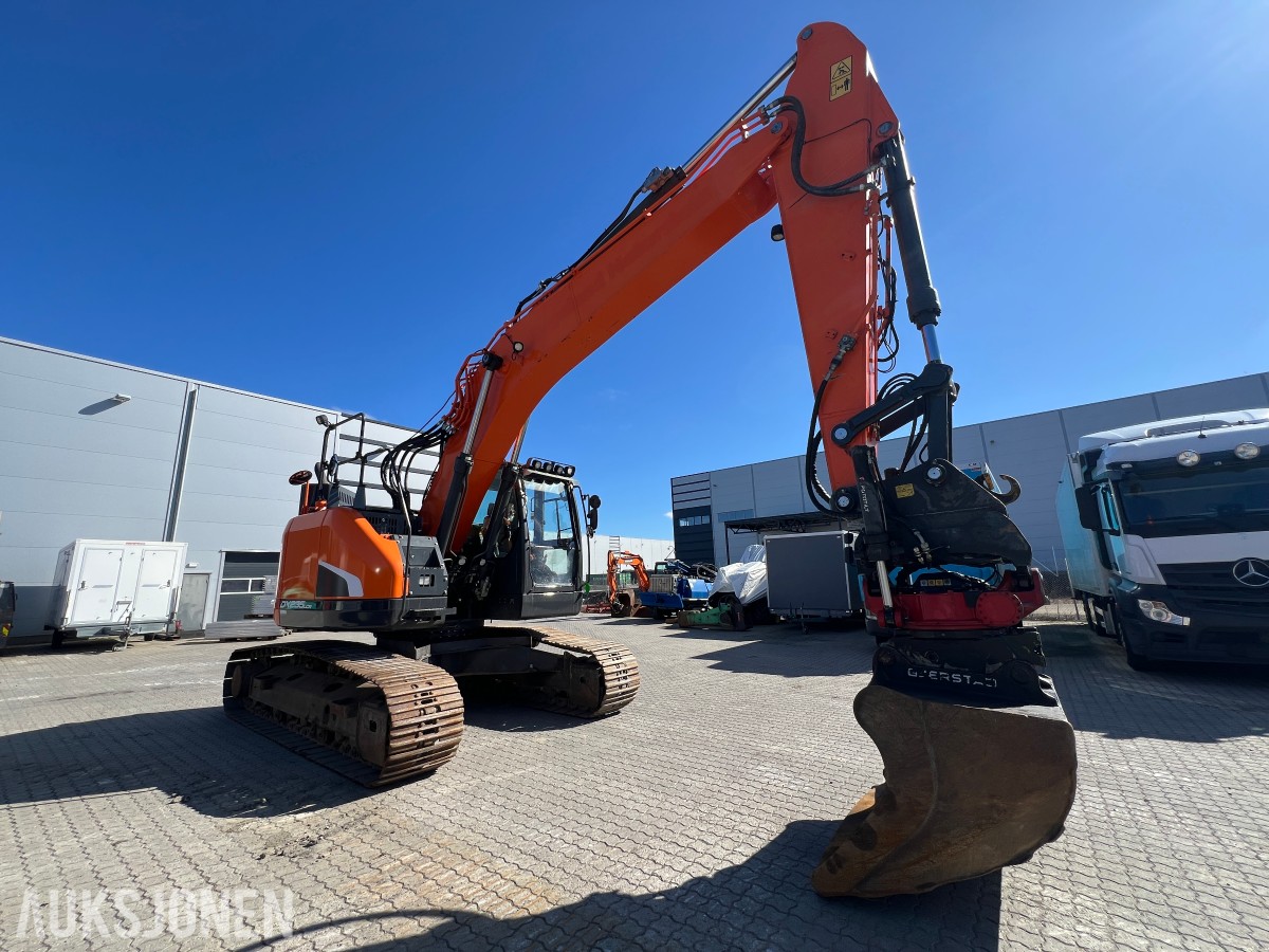 2019 Doosan DX 235 LCR-5 Rototilr, webasto, sentralsmøring