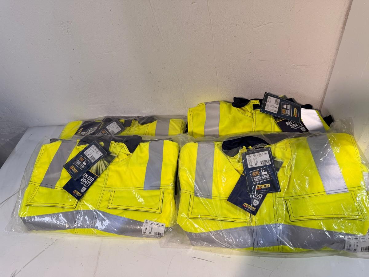 4 stk Blåkläder varselkjeledress modell 6373 - størrelse C46