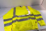 Parti med Blåkläder varselgensere og Clique T-skjorter