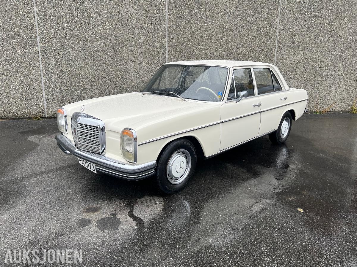 1970 Mercedes-Benz 230/8 2.3-120 / 155000km / Bevaringsverdig