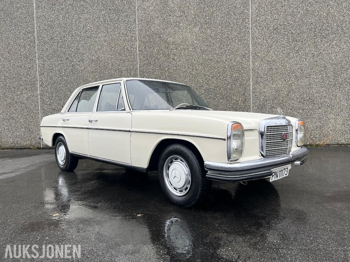 1970 Mercedes-Benz 230/8 2.3-120 / 155000km / Bevaringsverdig