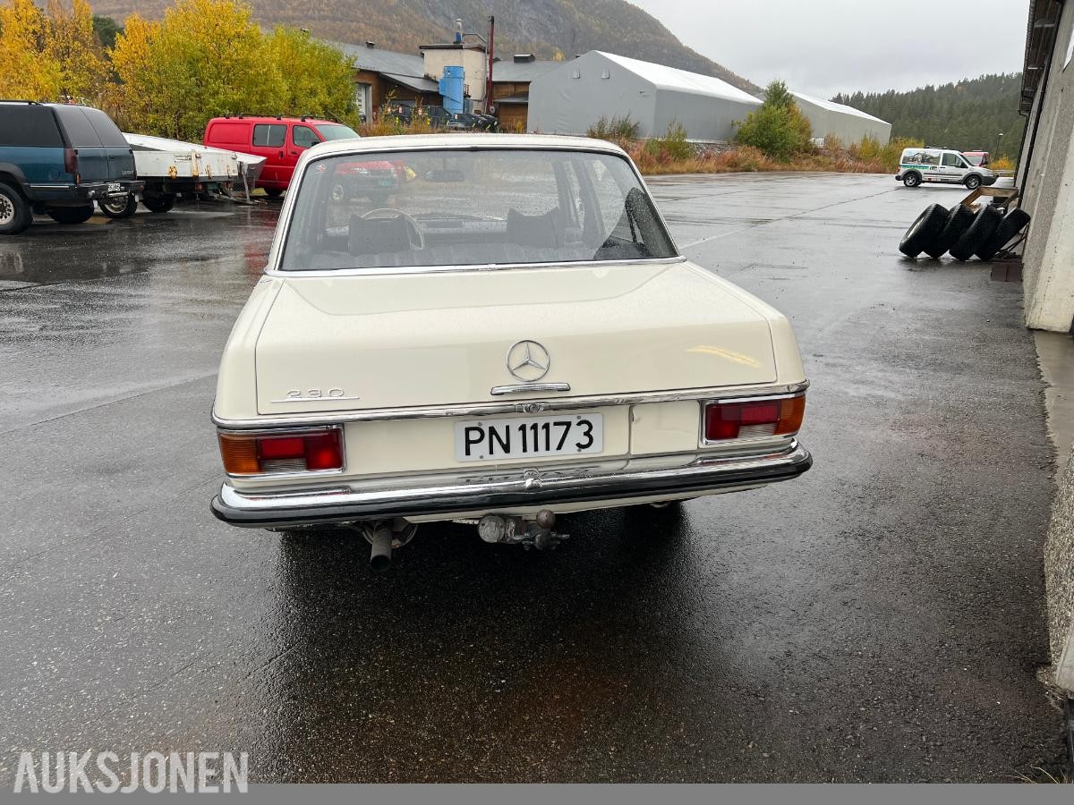1970 Mercedes-Benz 230/8 2.3-120 / 155000km / Bevaringsverdig