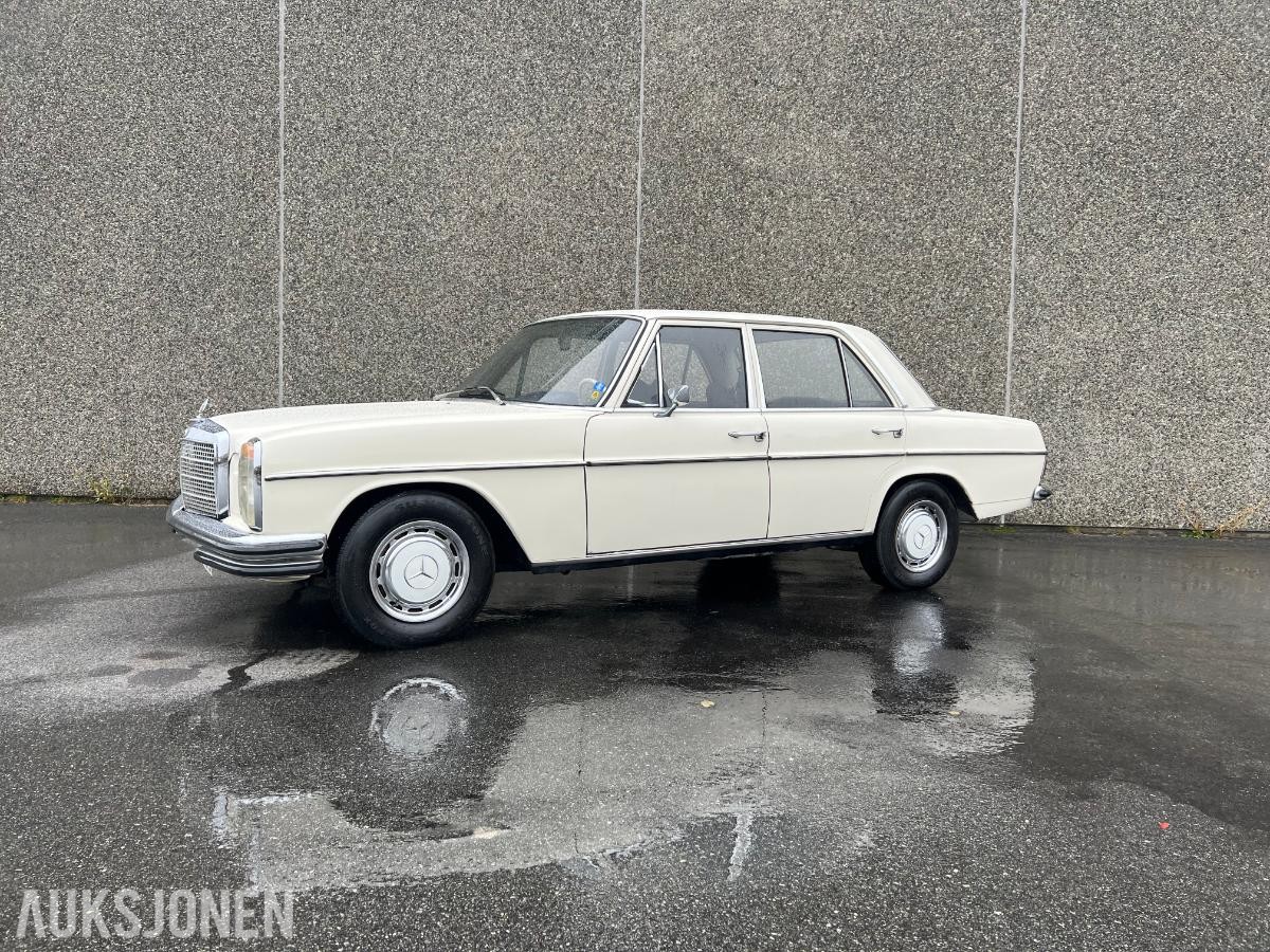 1970 Mercedes-Benz 230/8 2.3-120 / 155000km / Bevaringsverdig