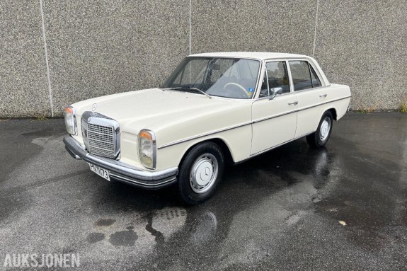 1970 Mercedes-Benz 230/8 2.3-120 / 155000km / Bevaringsverdig