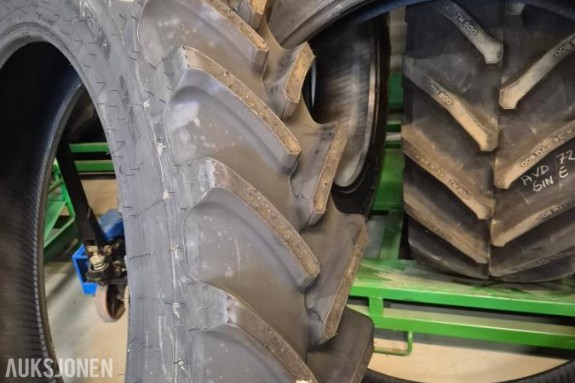 2STK TRAKTORDEKK 300/95r42 Firestone Performer 95
