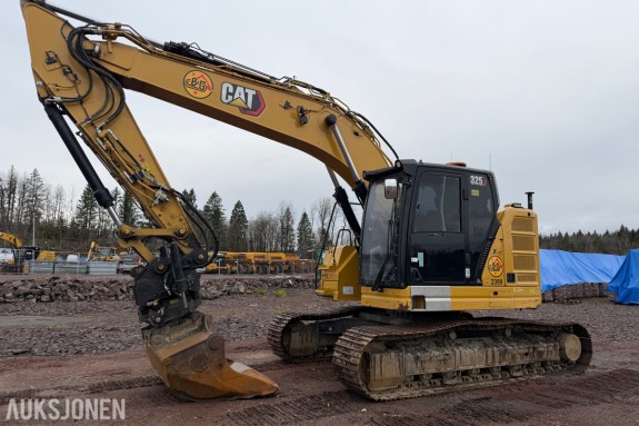 2024 Cat 325 Gravemaskin, TRS18 tiltrotator, Xsite Pro GPS, 2851 timer, sertifisert til 10/2026