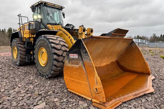2025 Caterpillar 980XE hjullaster - KUN 341 TIMER – Meget pen maskin – Stor skuffe – 3. funksjon