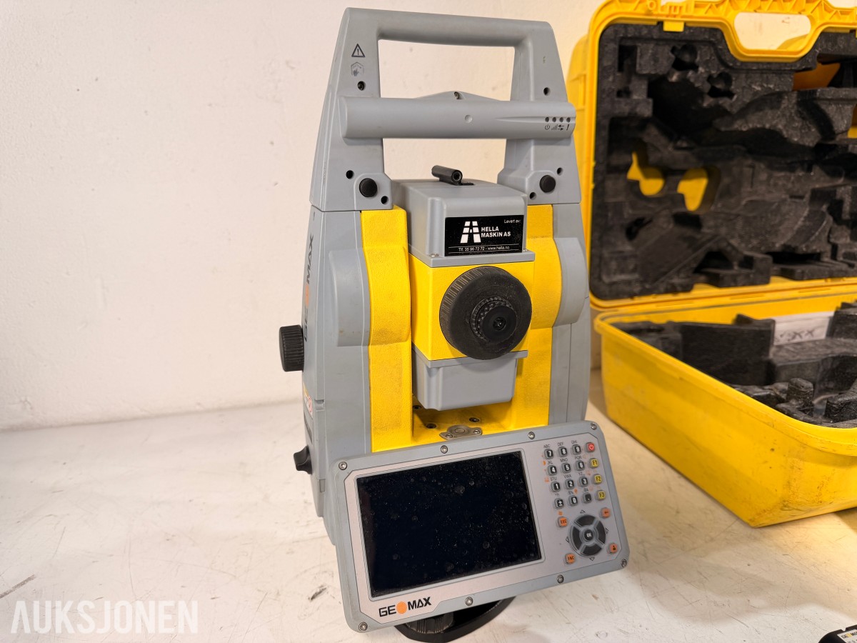 2023 GeoMax Zoom95 totalstasjon med ZRT82 og tilbehør