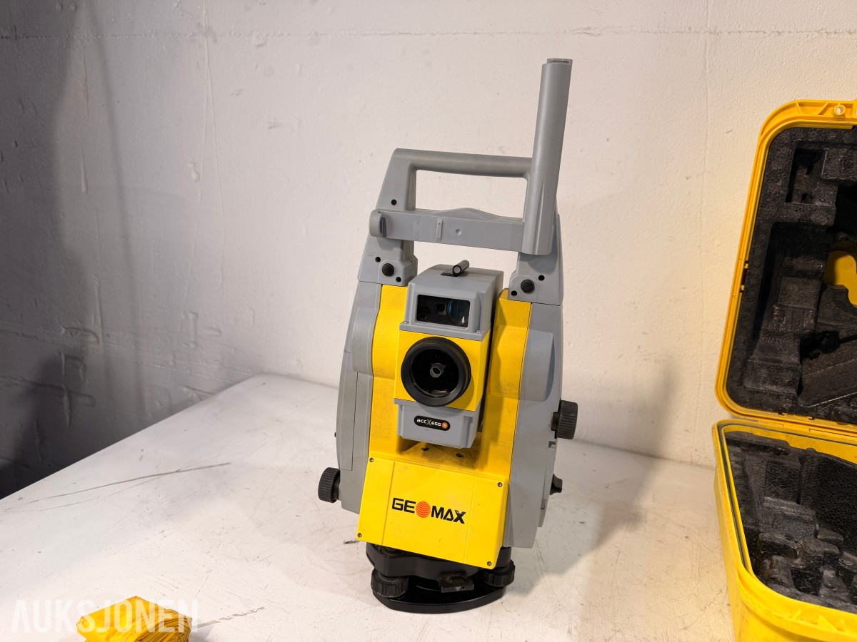 2023 GeoMax Zoom95 totalstasjon med ZRT82 og tilbehør