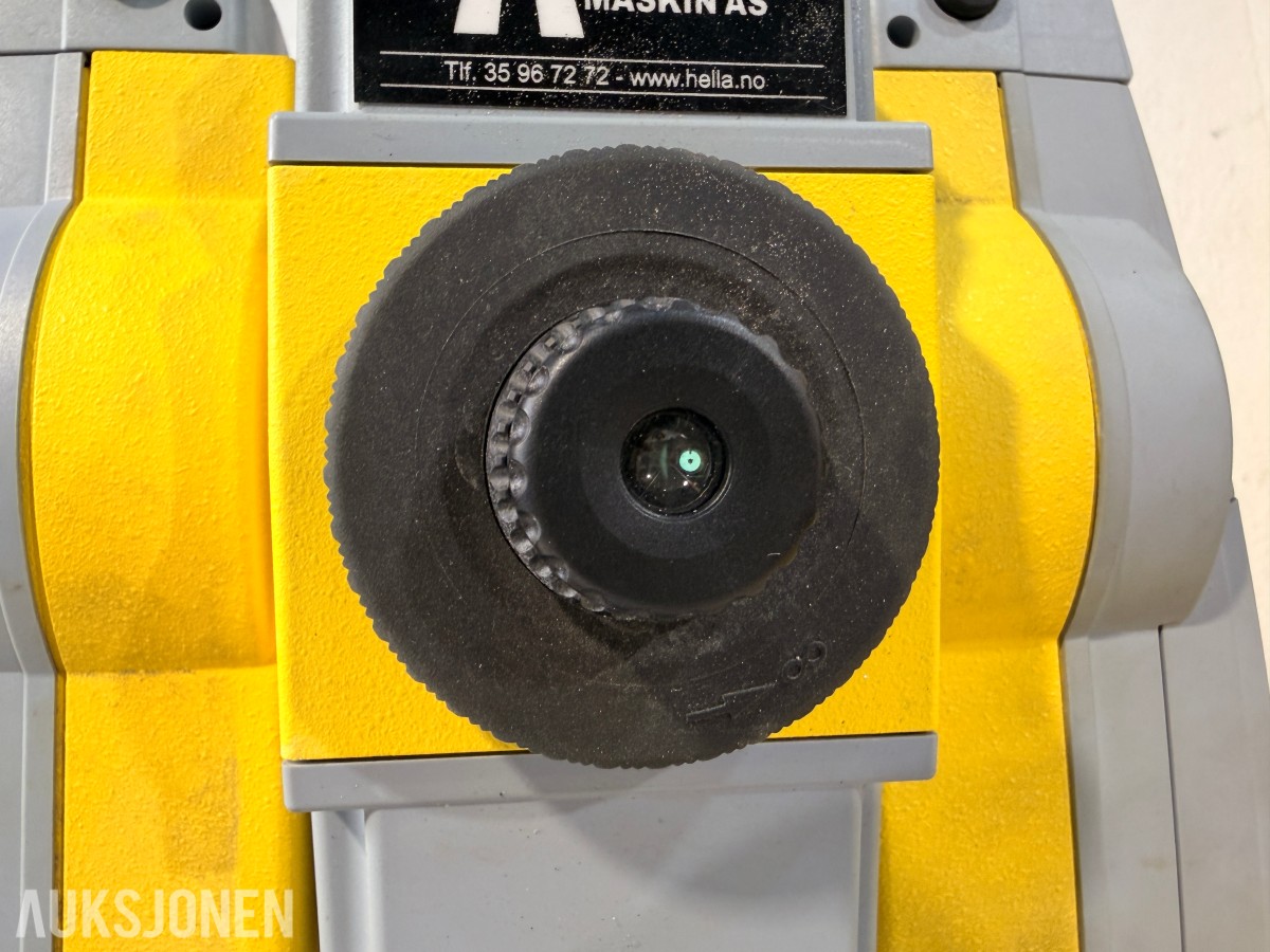 2023 GeoMax Zoom95 totalstasjon med ZRT82 og tilbehør
