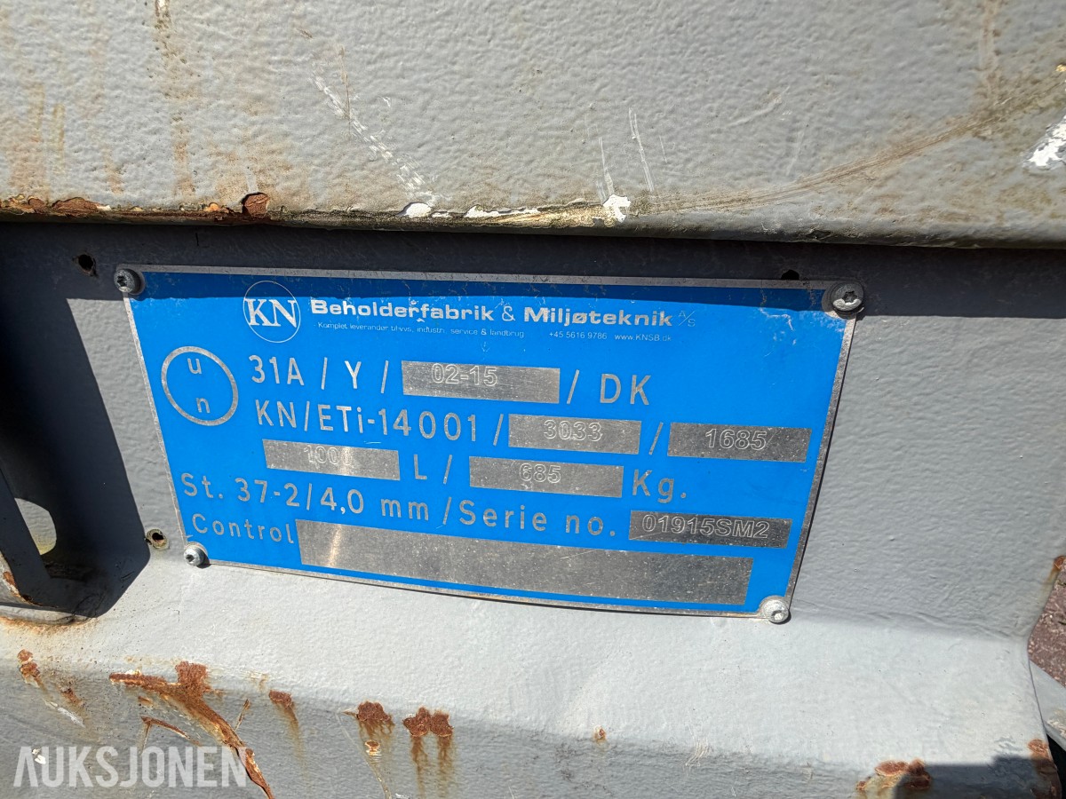 2015 KN Beholderfabrik & Miljøteknik 1000 L dieseltank