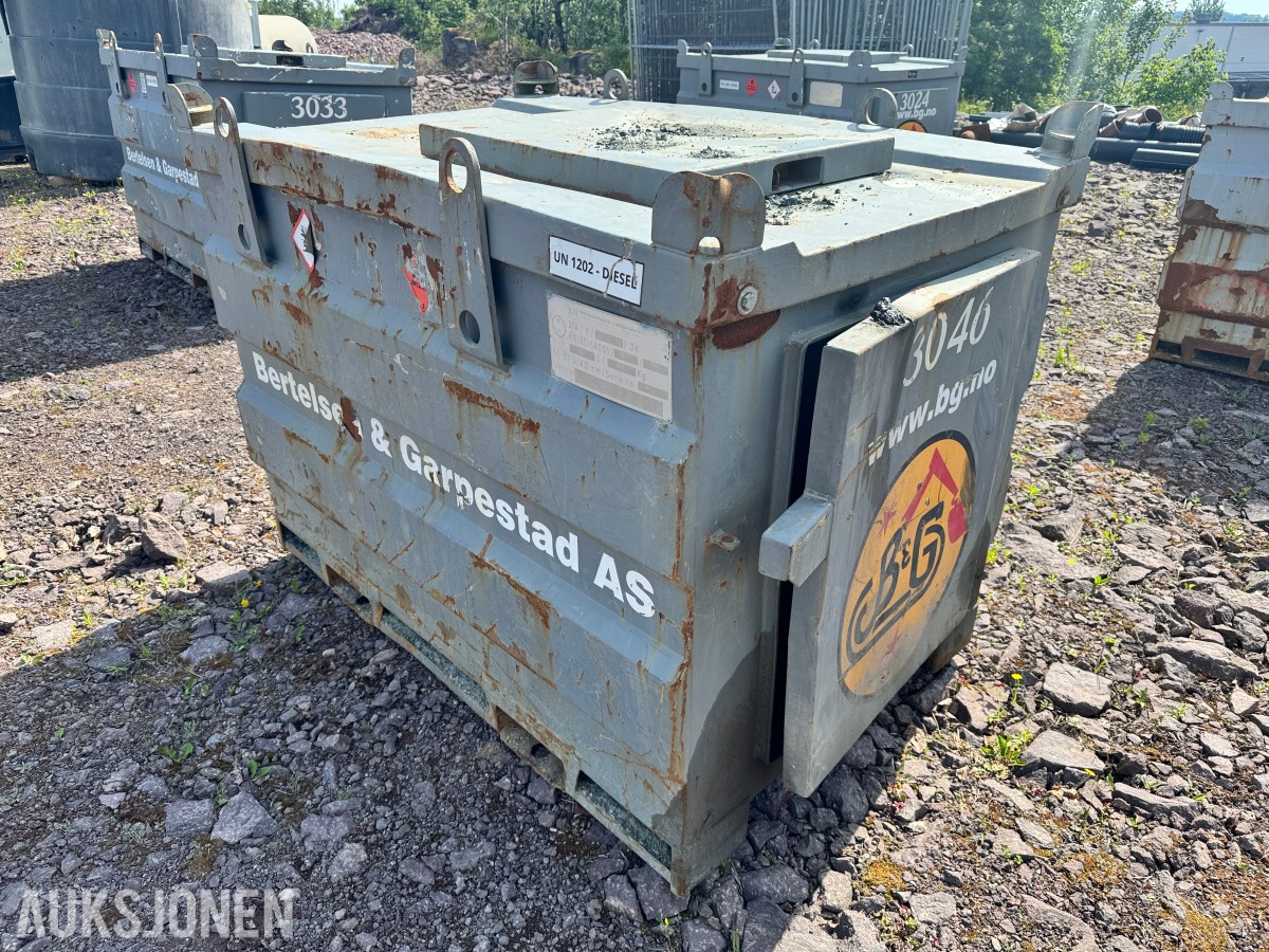 2015 KN dieseltank 1000l