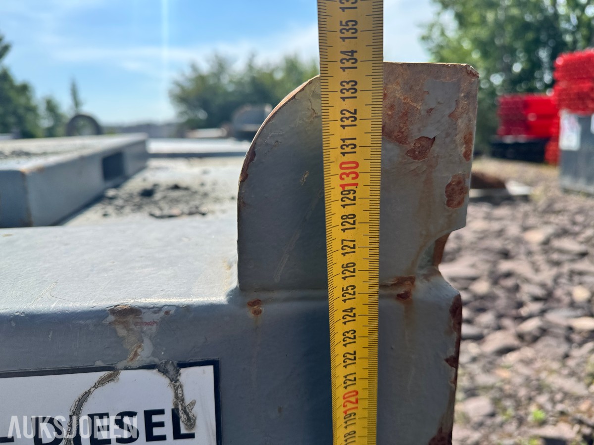 2015 KN dieseltank 1000l