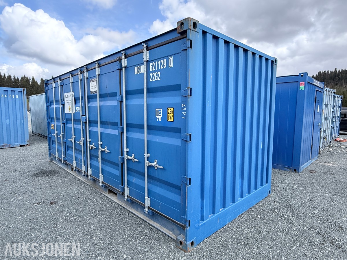2022 20 fots container med sideåpning og ristgulv