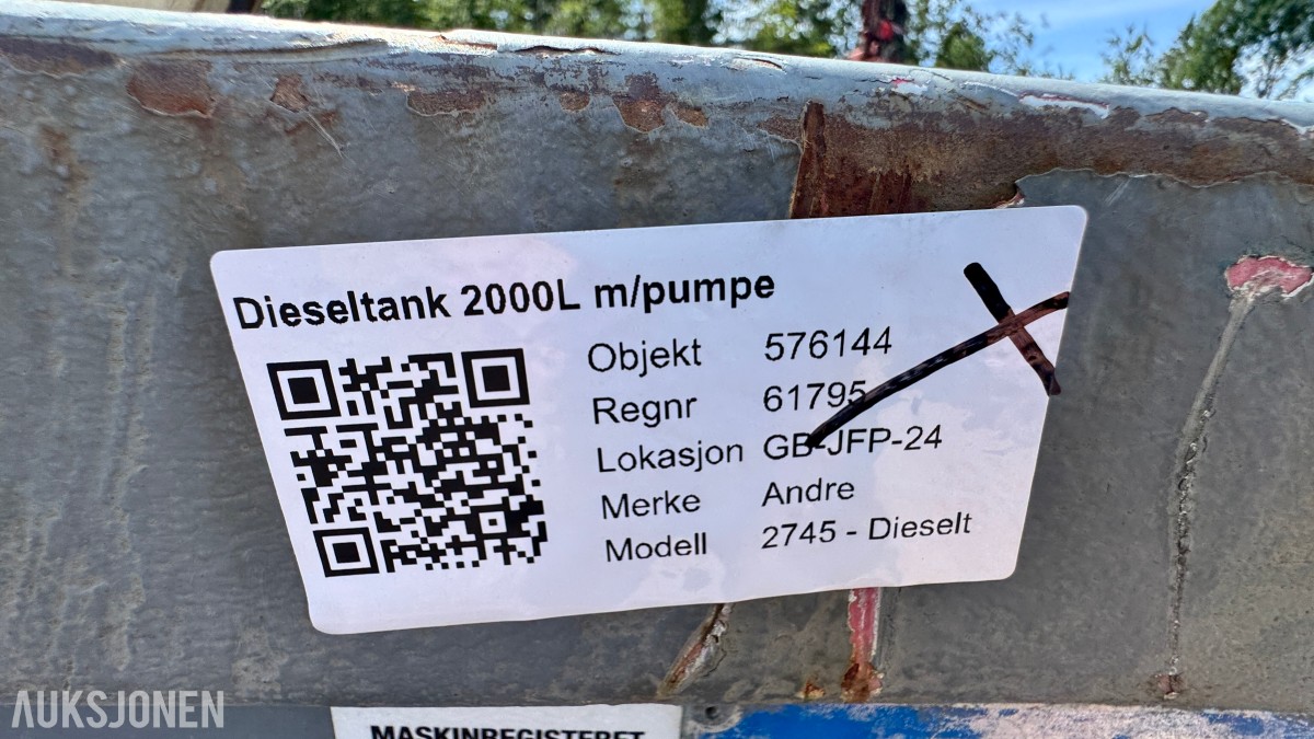 2015 KNSB 31A Dieseltank 2000L - Ca 500L diesel