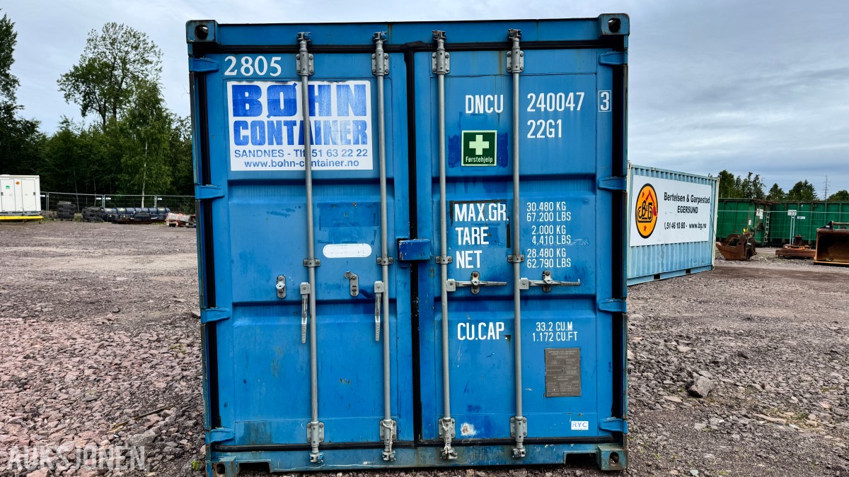 2010 20 fots Container med rørdeler, PE-rør, pumpe og monteringsutstyr