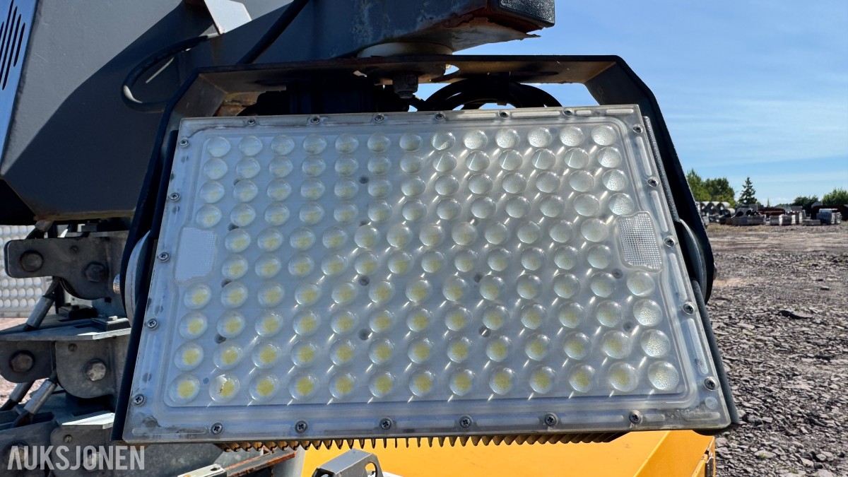2015 Atlas Copco QLT H50 mobilt LED-lystårn / lysmast
