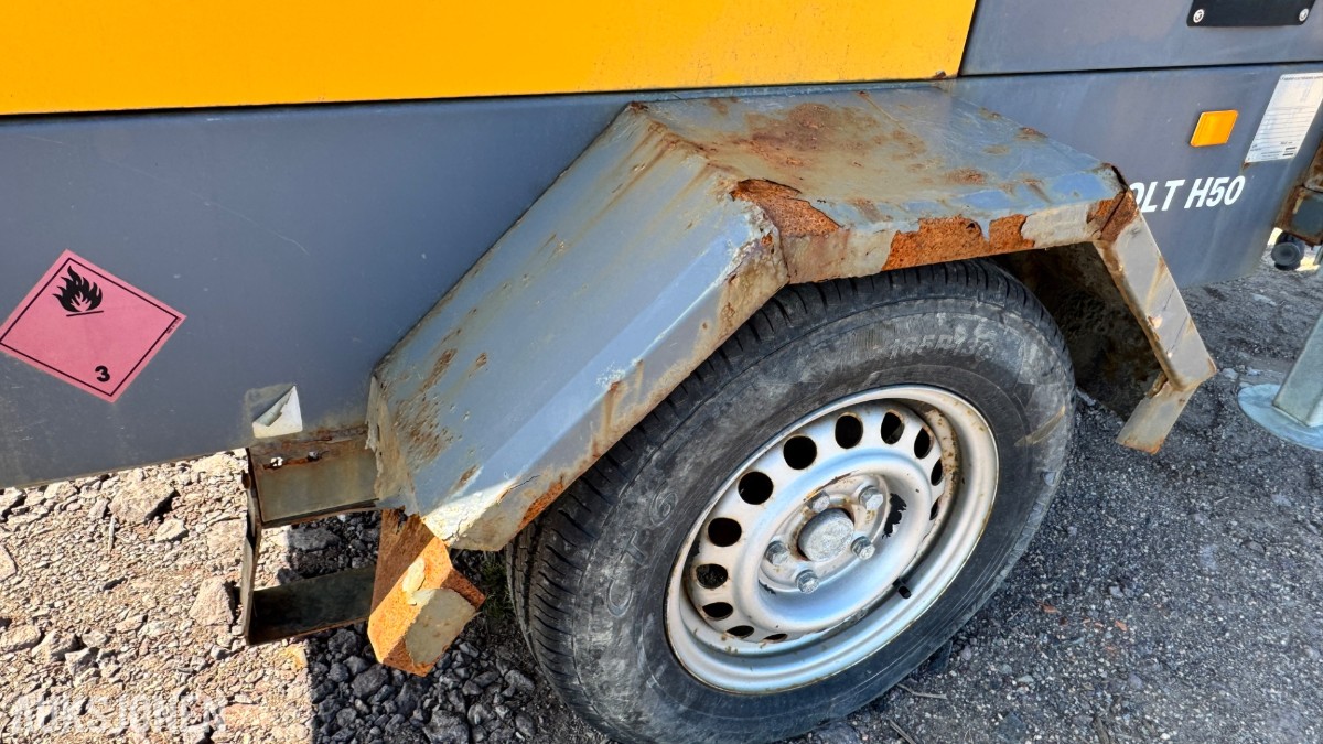 2015 Atlas Copco QLT H50 mobilt LED-lystårn / lysmast