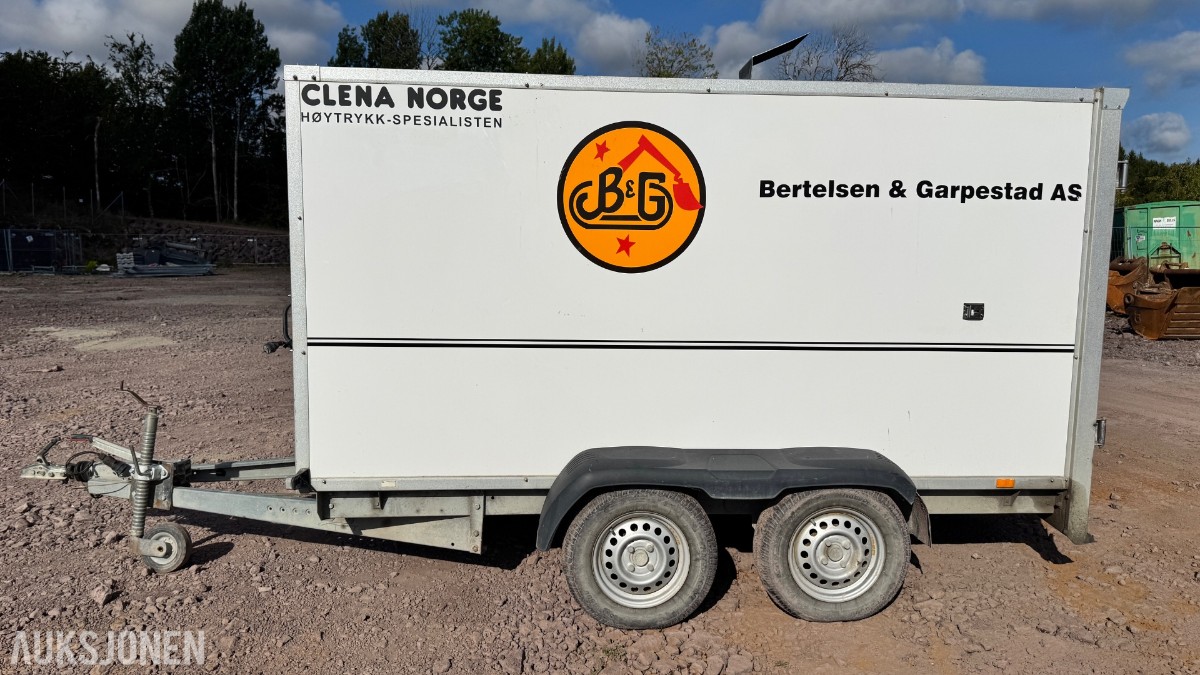2021 CLENA HD 300-27 mobilt høytrykks-/varmtvannsanlegg – 300 bar / 27 l/min