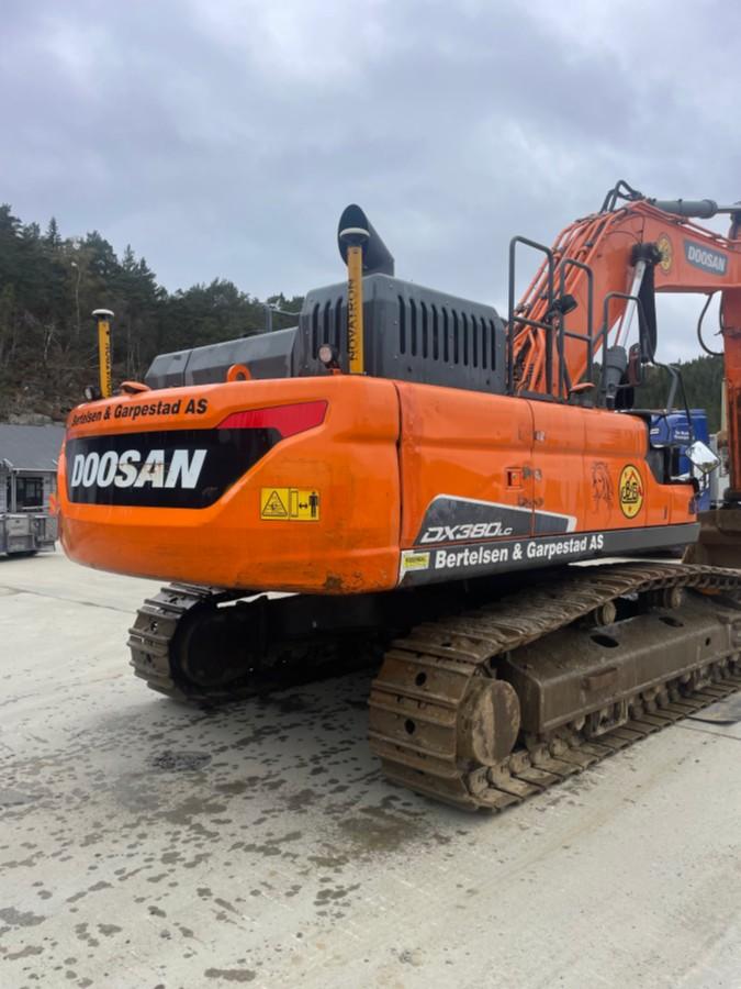 2018 Doosan DX380LC-5. GPS, sentralsmøring, to-kam plater