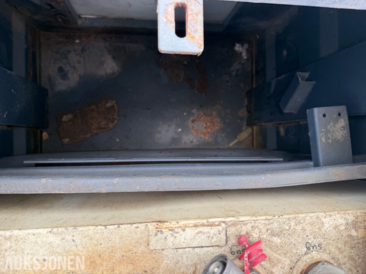 Vera Dieseltank 1000L - 50% innhold