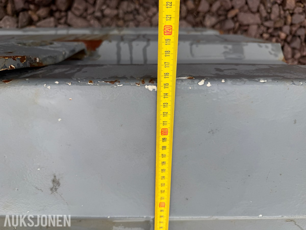 Vera Dieseltank 1000L - 50% innhold