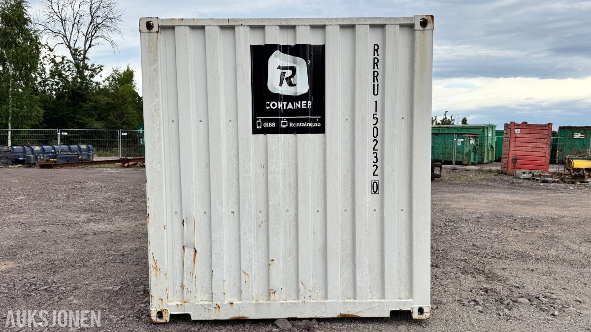2016 20 fots container med rørdeler, koblinger og VA-materiell