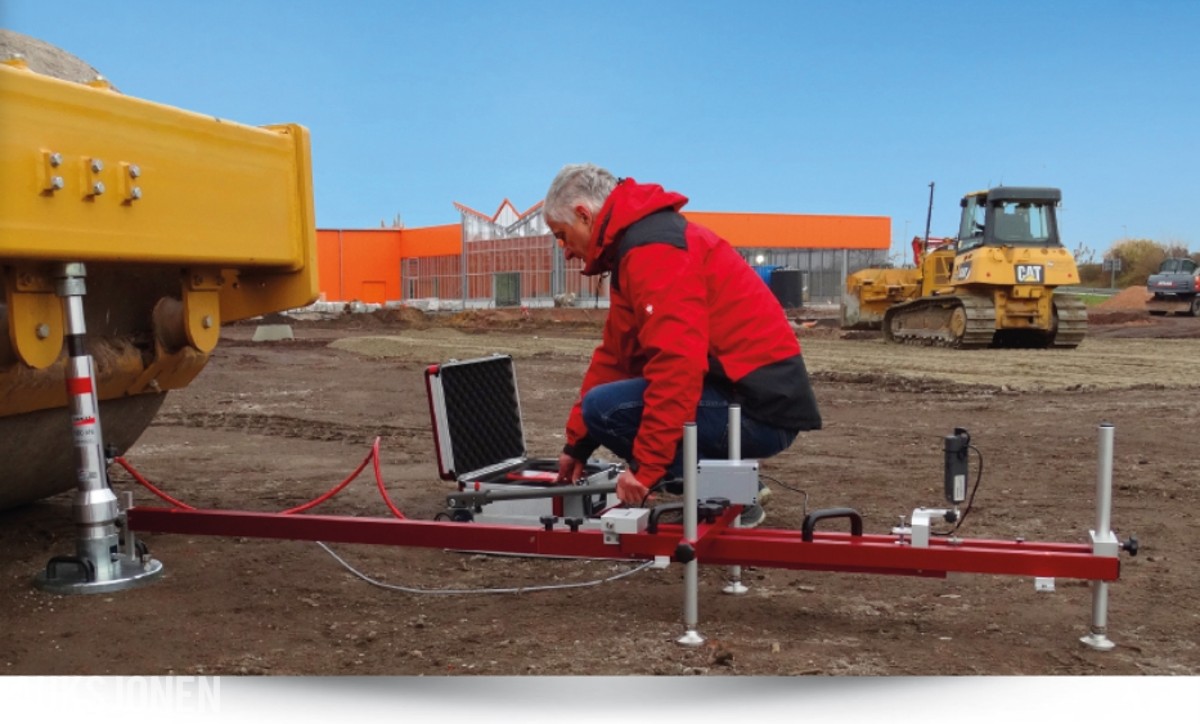 2020 HMP PDG statisk platelastprøver med LUKAS hydraulikksystem