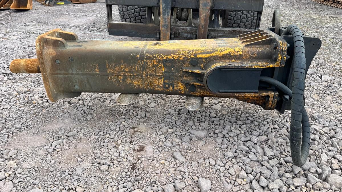 DNB D70 IIs Hydraulisk Pigghammer med S60 feste