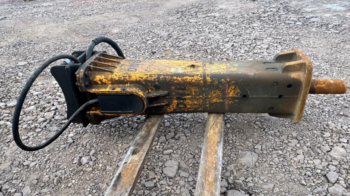 DNB D70 IIs Hydraulisk Pigghammer med S60 feste
