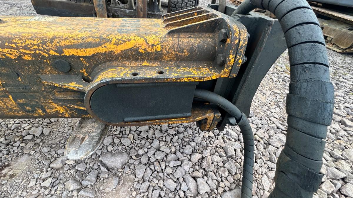 DNB D70 IIs Hydraulisk Pigghammer med S60 feste
