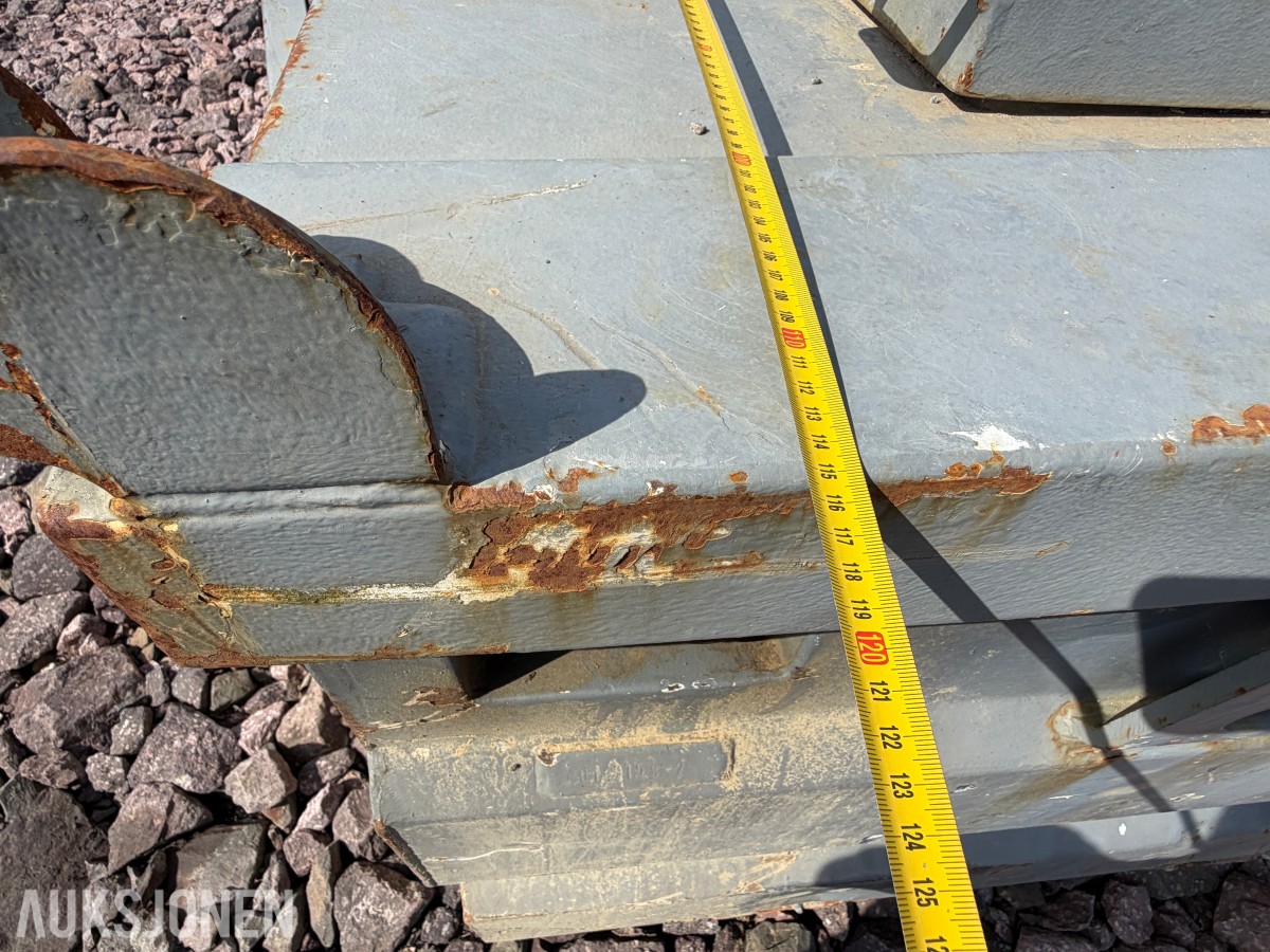 ADR-godkjent dieseltank – 1000 liter - ca. 50% innhold