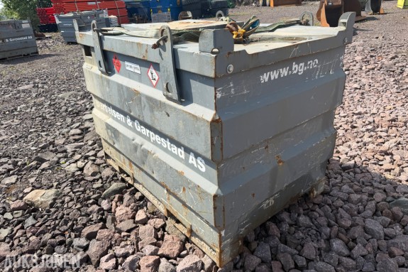 ADR-godkjent dieseltank – 1000 liter - ca. 50% innhold