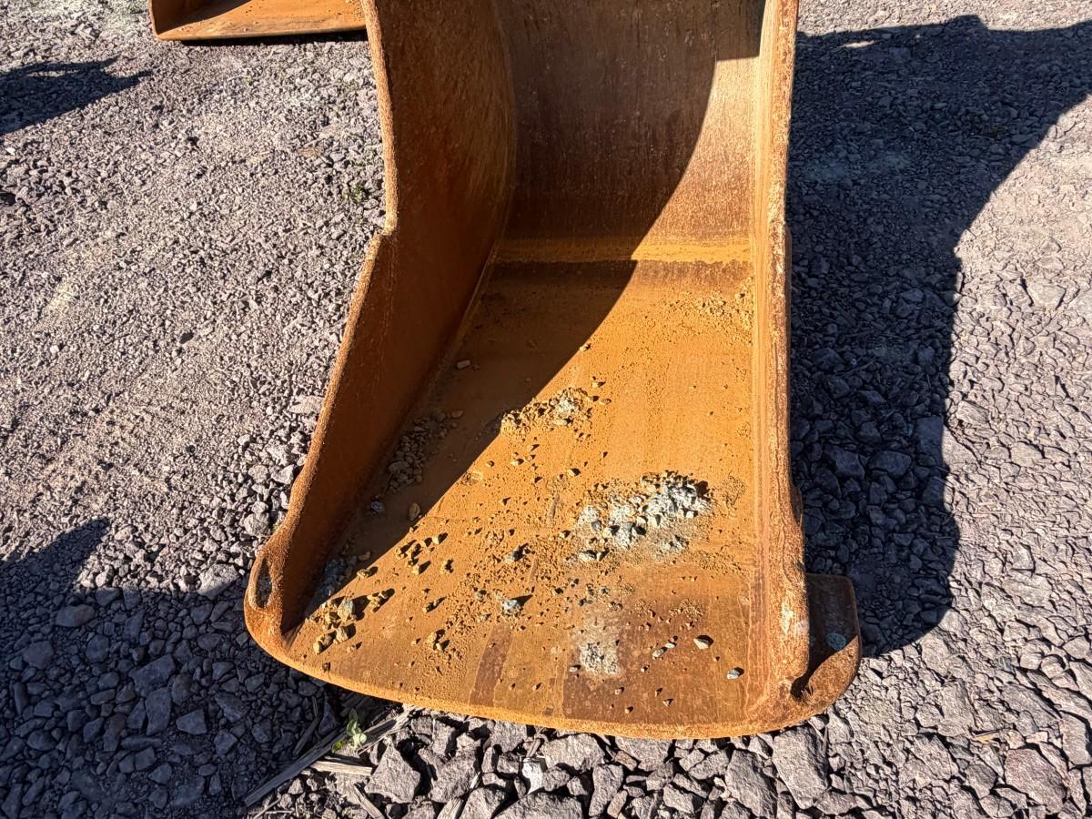 Gjerstad smalskuff G90