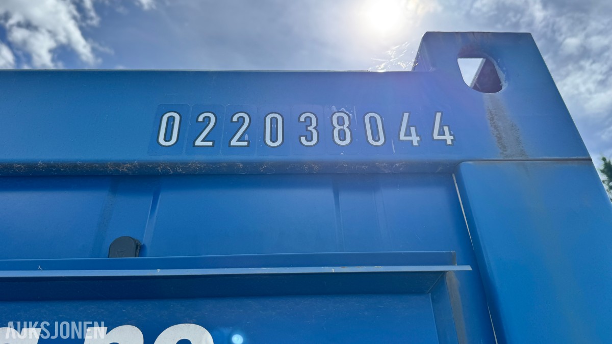 20 FOT sanitærcontainer 20 fot – med dusj, toalett og vaskesone