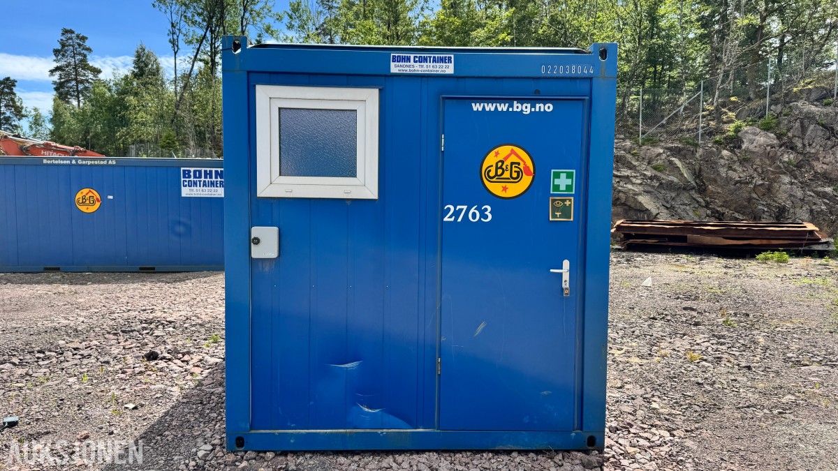 20 FOT sanitærcontainer 20 fot – med dusj, toalett og vaskesone