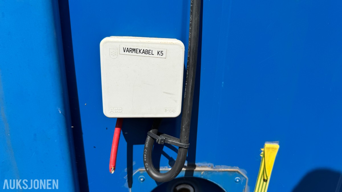 20 FOT sanitærcontainer 20 fot – med dusj, toalett og vaskesone