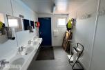 20 FOT sanitærcontainer 20 fot – med dusj, toalett og vaskesone