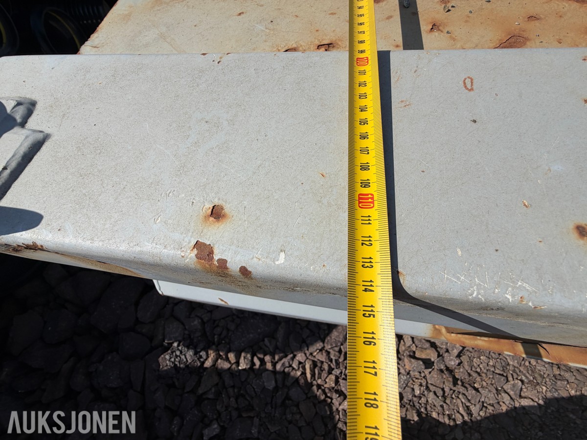 SK Tanken 2000L dieseltank med pumpe - full tank