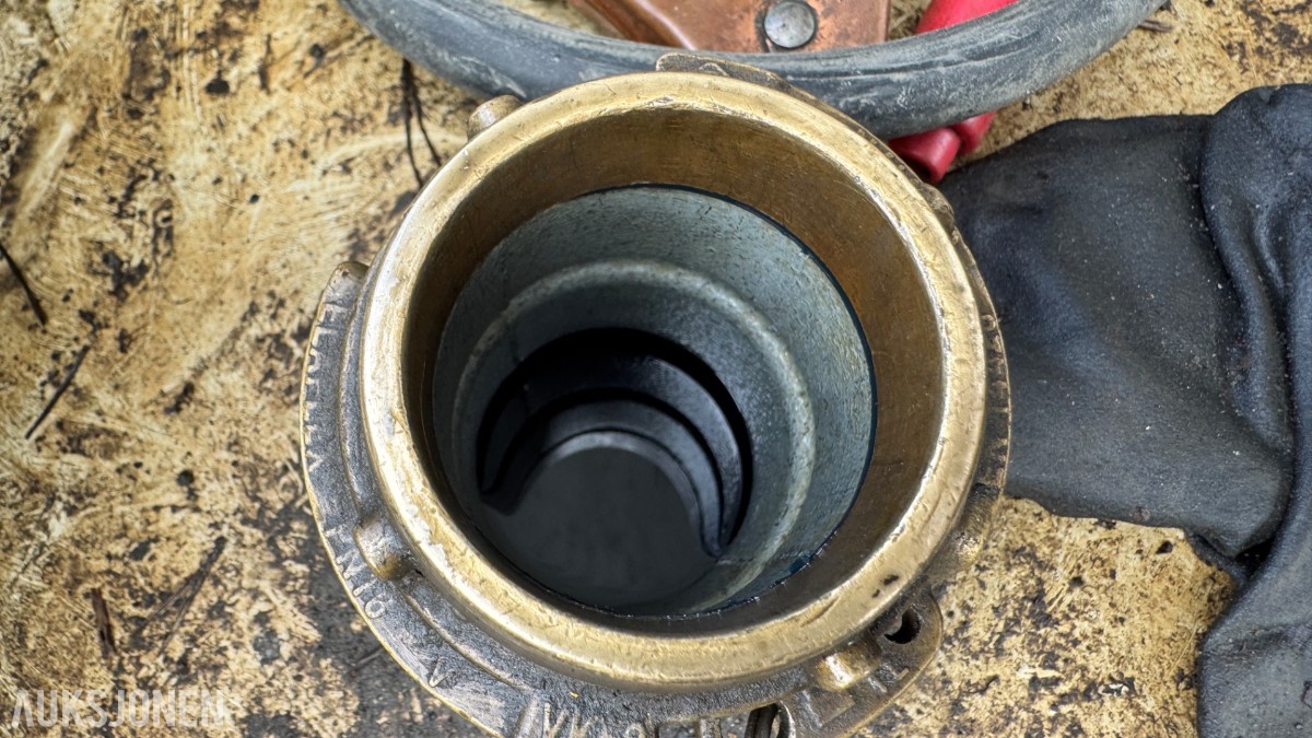 SK Tanken 2000L dieseltank med pumpe - full tank