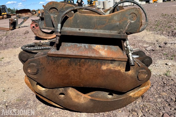 Tømmerklype med kombifeste S70/S60 – Kraftig hydraulisk klype for gravemaskin