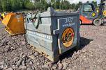 2015 dieseltank 1000 liter - ca. 30 % innhold