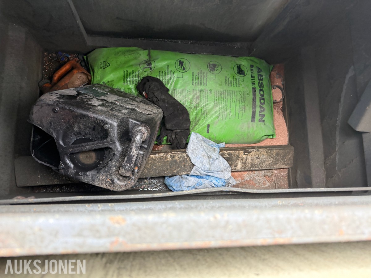 2021 Dieseltank 2000l (Vera) - full tank