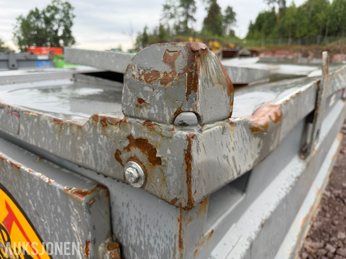 2021 Dieseltank 2000l (Vera) - full tank