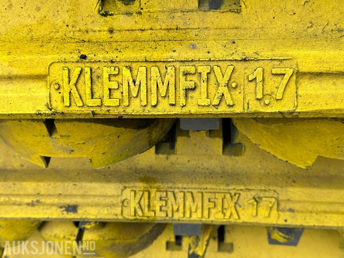 KLEMMFIX 17 Veiskiller og ledeskilt – ca. 4,5 pall – selges samlet
